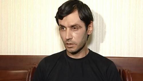 Юнис Сафаров. Фото © Youtube / Xəzər Xəbər https://ru.sputnik.az/azerbaijan/20180706/416090838/gjandzha-azerbaijan-arest-pokazanija-policija.html Юнис Сафаров. Фото © Youtube / Xəzər Xəbər https://ru.sputnik.az/azerbaijan/20180706/416090838/gjandzha-azerbaijan-arest-pokazanija-policija.html