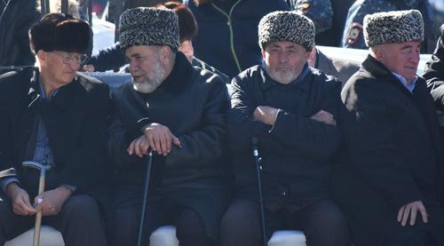 Участники митинга в Магасе. 7 октября 2018 года. Фото предоставлено "Кавказскому узлу" Якубом Гогиевым Участники митинга в Магасе. 7 октября 2018 года. Фото предоставлено "Кавказскому узлу" Якубом Гогиевым