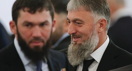Адам Делимханов (справа). Фото: REUTERS/Maxim Shemetov Адам Делимханов (справа). Фото: REUTERS/Maxim Shemetov