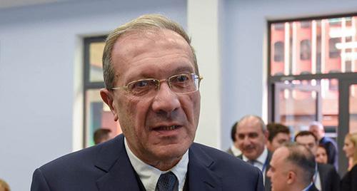Ара Минасян. Фото © Sputnik / Aram Nersesyan https://ru.armeniasputnik.am/politics/20181104/15489195/sud-v-erevane-otkazalsya-arestovat-svata-serzha-sargsyana.html Ара Минасян. Фото © Sputnik / Aram Nersesyan https://ru.armeniasputnik.am/politics/20181104/15489195/sud-v-erevane-otkazalsya-arestovat-svata-serzha-sargsyana.html