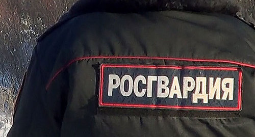 Надпись "Росгвардия" на верхней одежде. Фото http://rosgvard.ru/ru/news?page=7&pagesize=10&onHome=true Надпись "Росгвардия" на верхней одежде. Фото http://rosgvard.ru/ru/news?page=7&pagesize=10&onHome=true