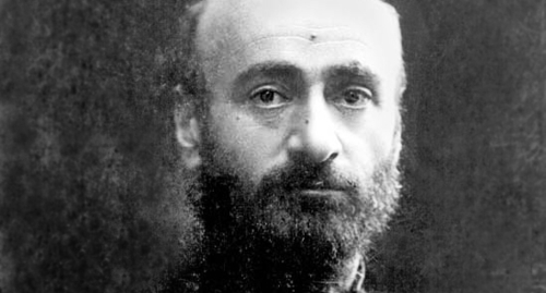 Фрагмент фотопортрета Комитаса. Автор неизвестен Источник: https://hy.wikipedia.org/wiki/ Фрагмент фотопортрета Комитаса. Автор неизвестен Источник: https://hy.wikipedia.org/wiki/