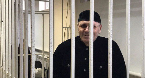 Оюб Титиев на заседании суда. Фото Патимат Махмудовой для "Кавказского узла" Оюб Титиев на заседании суда. Фото Патимат Махмудовой для "Кавказского узла"