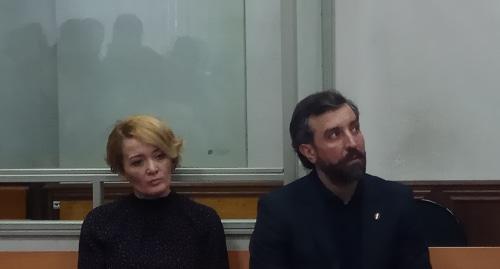 Анастасия Шевченко с адвокатом в зале суда в Ростове-на-Дону. Фото Константина Волгина для "Кавказского узла" Анастасия Шевченко с адвокатом в зале суда в Ростове-на-Дону. Фото Константина Волгина для "Кавказского узла"