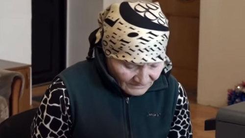 Жительница Чечни Малида Магерамова в эфире чеченского телеканала. Фото: кадр видео, ЧГТРК "Грозный" https://www.youtube.com/watch?v=mg0cQnnkKSI Жительница Чечни Малида Магерамова в эфире чеченского телеканала. Фото: кадр видео, ЧГТРК "Грозный" https://www.youtube.com/watch?v=mg0cQnnkKSI