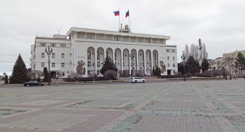 Мэрия Махачкалы. Фото Магомеда Ахмедова для "Кавказского узла" Мэрия Махачкалы. Фото Магомеда Ахмедова для "Кавказского узла"