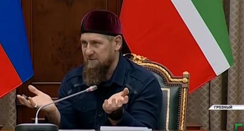 Рамзан Кадыров. Скриншот с видео ЧГТРК "Грозный" https://www.youtube.com/watch?v=5DXbxALpwac
Рамзан Кадыров. Скриншот с видео ЧГТРК "Грозный" https://www.youtube.com/watch?v=5DXbxALpwac
