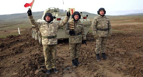 Учения азербайджанской армии. Март 2019 года. Фото пресс-службы Минобороны Азербайджана. https://mod.gov.az/ru/news/podrazdeleniya-pvo-proveli-ucheniya-s-boevoj-strelboj-video-25891.html Учения азербайджанской армии. Март 2019 года. Фото пресс-службы Минобороны Азербайджана. https://mod.gov.az/ru/news/podrazdeleniya-pvo-proveli-ucheniya-s-boevoj-strelboj-video-25891.html