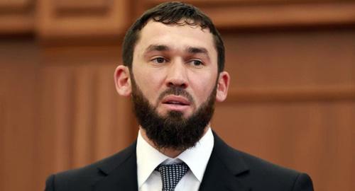 Магомед Даудов. Фото Бециев Муслим https://ru.wikipedia.org/wiki/Даудов,_Магомед_Хожахмедович Магомед Даудов. Фото Бециев Муслим https://ru.wikipedia.org/wiki/Даудов,_Магомед_Хожахмедович