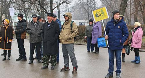 Акция жителей Красного Сулина. 18 марта 2019 г. Фото Вячеслава Прудникова для "Кавказского узла" Акция жителей Красного Сулина. 18 марта 2019 г. Фото Вячеслава Прудникова для "Кавказского узла"