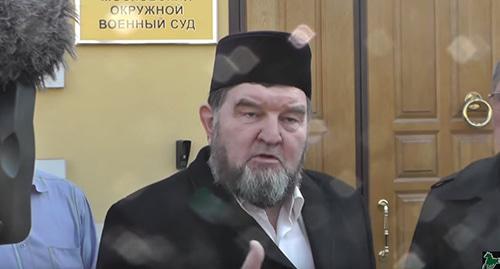 Махмуд Велитов. Скриншот видео Gajarbaj https://www.youtube.com/watch?v=Mr9x9X55_9A Махмуд Велитов. Скриншот видео Gajarbaj https://www.youtube.com/watch?v=Mr9x9X55_9A