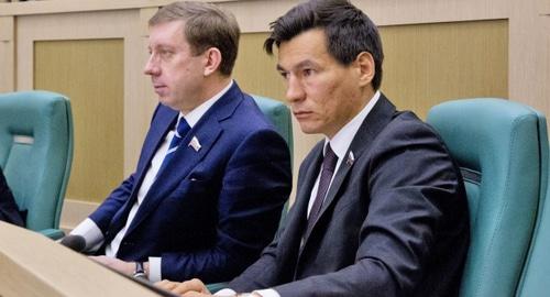 Бату Хасиков. Фото: By The Council of the Federation of the Federal Assembly of the Russian Federation, CC BY 4.0, https://commons.wikimedia.org/w/index.php?curid=78077889 Бату Хасиков. Фото: By The Council of the Federation of the Federal Assembly of the Russian Federation, CC BY 4.0, https://commons.wikimedia.org/w/index.php?curid=78077889
