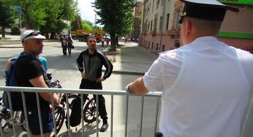 Конфликт велосипедистов с полициейв Волгограде. Фото Вячеслава Ященко для "кавказского узла" Конфликт велосипедистов с полициейв Волгограде. Фото Вячеслава Ященко для "кавказского узла"