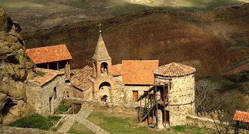 Монастырь "Давид Гареджи". Фото: Paata Vardanashvili https://ru.wikipedia.org/ Монастырь "Давид Гареджи". Фото: Paata Vardanashvili https://ru.wikipedia.org/