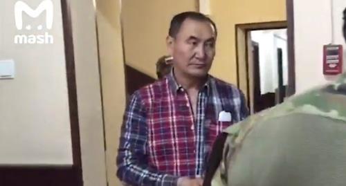 Михаил Музраев. Стоп-кадр видео https://www.youtube.com/watch?v=Sk9YEpidM-0 Михаил Музраев. Стоп-кадр видео https://www.youtube.com/watch?v=Sk9YEpidM-0