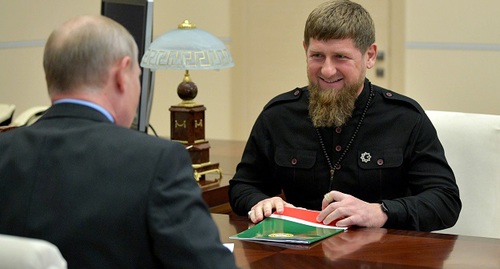 Встреча Владимира Путина и Рамзана Кадырова. Пресс-служба Кремля. http://kremlin.ru/events/president/news/57797/photos/54275 Встреча Владимира Путина и Рамзана Кадырова. Пресс-служба Кремля. http://kremlin.ru/events/president/news/57797/photos/54275