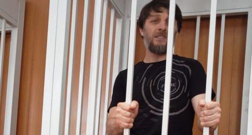 Дауд Мамилов в суде. Фото предоставлено "Кавказскому узлу" Закрием Мамиловым Дауд Мамилов в суде. Фото предоставлено "Кавказскому узлу" Закрием Мамиловым