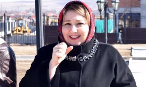 Зарифа Саутиева. Скриншот с видео "Радио Маршо"
https://www.youtube.com/watch?v=AubF_1Po3Bc Зарифа Саутиева. Скриншот с видео "Радио Маршо"
https://www.youtube.com/watch?v=AubF_1Po3Bc