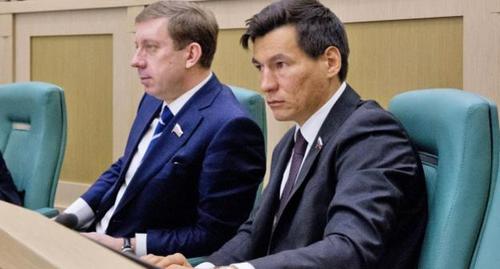 Бату Хасиков. Фото: By The Council of the Federation of the Federal Assembly of the Russian Federation, CC BY 4.0, https://commons.wikimedia.org/w/index.php?curid=78077889 Бату Хасиков. Фото: By The Council of the Federation of the Federal Assembly of the Russian Federation, CC BY 4.0, https://commons.wikimedia.org/w/index.php?curid=78077889
