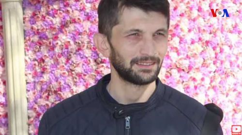 Полад Асланов. Скриншот с видео Youtube-канала Amerikanın Səsi
https://www.youtube.com/watch?v=p-8biHhxt2M Полад Асланов. Скриншот с видео Youtube-канала Amerikanın Səsi
https://www.youtube.com/watch?v=p-8biHhxt2M