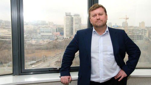 Евгений Ищенко. Фото Геннадия Бисенова, "Коммерсант". Евгений Ищенко. Фото Геннадия Бисенова, "Коммерсант".