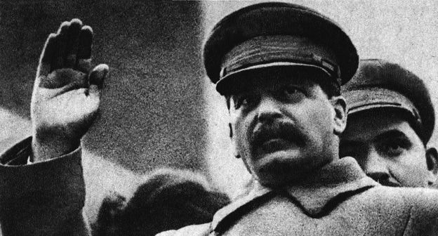 Иосиф Сталин. Фото: общественное достояние https://commons.wikimedia.org/wiki/File:Joseph_Stalin_Lazar_Kaganovich_1933.jpg Иосиф Сталин. Фото: общественное достояние https://commons.wikimedia.org/wiki/File:Joseph_Stalin_Lazar_Kaganovich_1933.jpg