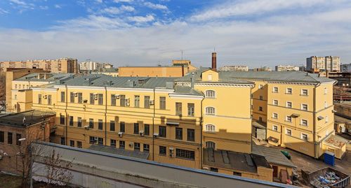 Вид зданий Лефортовской тюрьмы в Москве. Фото A.Savin https://ru.wikipedia.org/wiki/ Вид зданий Лефортовской тюрьмы в Москве. Фото A.Savin https://ru.wikipedia.org/wiki/
