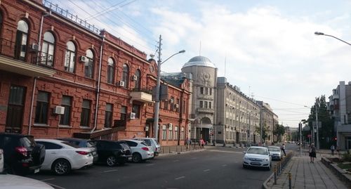 Краснодар. Фото: Дмитрий Cкляренко, https://commons.wikimedia.org/wiki/File:Tsentralnyy_okrug,_Krasnodar,_Krasnodarskiy_kray,_Russia_-_panoramio_(98).jpg Краснодар. Фото: Дмитрий Cкляренко, https://commons.wikimedia.org/wiki/File:Tsentralnyy_okrug,_Krasnodar,_Krasnodarskiy_kray,_Russia_-_panoramio_(98).jpg