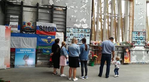 Годовщина теракта в Беслане. Фото Эммы Марзоевой для "Кавказского узла" Годовщина теракта в Беслане. Фото Эммы Марзоевой для "Кавказского узла"