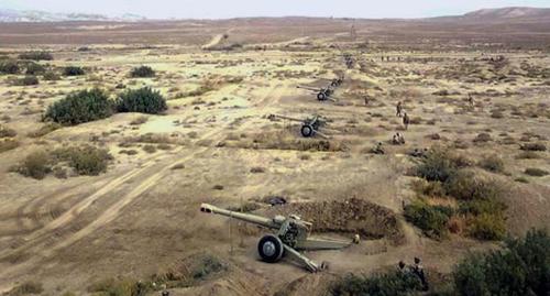 Орудия армии Азербайджана. Фото пресс-служба Минобороны Азербайджана. https://mod.gov.az/ru/foto-arhiv-045/ Орудия армии Азербайджана. Фото пресс-служба Минобороны Азербайджана. https://mod.gov.az/ru/foto-arhiv-045/