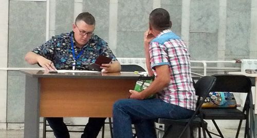 Голосование на избирательном участке в Волгограде. Фото Татьяны Филимоновой для "Кавказского узла" Голосование на избирательном участке в Волгограде. Фото Татьяны Филимоновой для "Кавказского узла"