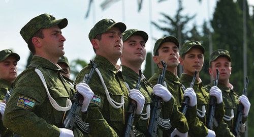 Военнослужащие ВС Абхазии. Фото: пресс-служба Минобороны Абхазии https://mdapsny.org/foto/item/279-voennyj-parad-v-sukhume-30-sentyabrya-2018 Военнослужащие ВС Абхазии. Фото: пресс-служба Минобороны Абхазии https://mdapsny.org/foto/item/279-voennyj-parad-v-sukhume-30-sentyabrya-2018