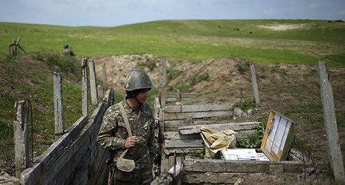 На линии соприкосновения в Нагорном Карабахе. Фото: REUTERS/Staff На линии соприкосновения в Нагорном Карабахе. Фото: REUTERS/Staff