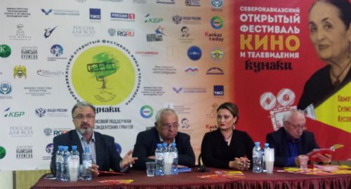Оргкомитет фестиваля. Фото Луизы Оразаевой для "Кавказского узла". Оргкомитет фестиваля. Фото Луизы Оразаевой для "Кавказского узла".
