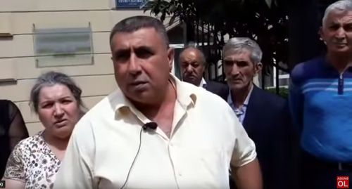 Родственники обвиненных по "Тертерскому делу". Фото: кадр видео
Talk Tv Azerbaijan https://www.youtube.com/watch?time_continue=331&v=ztfECv8_xyo Родственники обвиненных по "Тертерскому делу". Фото: кадр видео
Talk Tv Azerbaijan https://www.youtube.com/watch?time_continue=331&v=ztfECv8_xyo