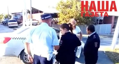 Задержание Алексея Дымовского. Скриншот видео Наша Газета Новороссийск https://www.youtube.com/watch?v=j8KimioEqVA&feature=youtu.be Задержание Алексея Дымовского. Скриншот видео Наша Газета Новороссийск https://www.youtube.com/watch?v=j8KimioEqVA&feature=youtu.be