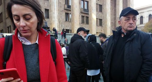 Акция с требованием отставки правительства в Тбилиси 14.11. 2019. Фото Галины Готуа для "Кавказского узла" Акция с требованием отставки правительства в Тбилиси 14.11. 2019. Фото Галины Готуа для "Кавказского узла"