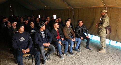 Оперативные учения нахчыванского гарнизона азейрбайджанcкой армии. Фото: пресс-служба армии Азербайджана https://mod.gov.az/ru/foto-arhiv-045/?gid=29228 Оперативные учения нахчыванского гарнизона азейрбайджанcкой армии. Фото: пресс-служба армии Азербайджана https://mod.gov.az/ru/foto-arhiv-045/?gid=29228