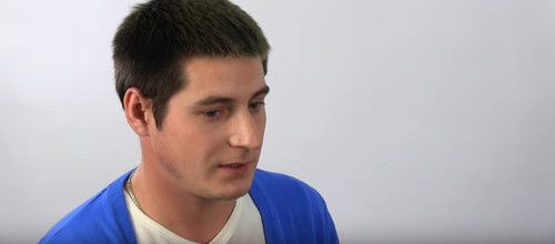 Максим Лапунов. Стоп-кадр канала YouTube "Новая газета" https://www.youtube.com/watch?v=HG3eAEGK3V0 Максим Лапунов. Стоп-кадр канала YouTube "Новая газета" https://www.youtube.com/watch?v=HG3eAEGK3V0