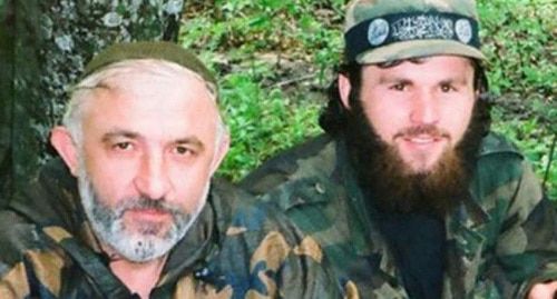 Аслан Масхадов Зелимхан Хангошвили. Фото: Кадр видеосюжета
BBC News - Русская служба https://www.youtube.com/watch?v=STddYJhfbvI&feature=emb_logo Аслан Масхадов Зелимхан Хангошвили. Фото: Кадр видеосюжета
BBC News - Русская служба https://www.youtube.com/watch?v=STddYJhfbvI&feature=emb_logo