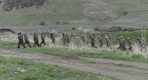 Военнослужащие армии Армении. Фото: пресс-служба Министерства обороны Армении http://www.mil.am/hy/news/6254 Военнослужащие армии Армении. Фото: пресс-служба Министерства обороны Армении http://www.mil.am/hy/news/6254