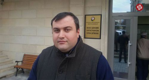 Эльчин Садыгов. Фото: пресс-служба Meydan.tv https://d9mc3ts4czbpr.cloudfront.net/ru/article/bar-association-suspends-human-rights-defenders-legal-practice/ Эльчин Садыгов. Фото: пресс-служба Meydan.tv https://d9mc3ts4czbpr.cloudfront.net/ru/article/bar-association-suspends-human-rights-defenders-legal-practice/
