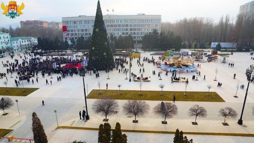 Центральная плоадь Махачкалы после реконструкции. Фото пресс-службы мэрии, https://www.mkala.ru Центральная плоадь Махачкалы после реконструкции. Фото пресс-службы мэрии, https://www.mkala.ru
