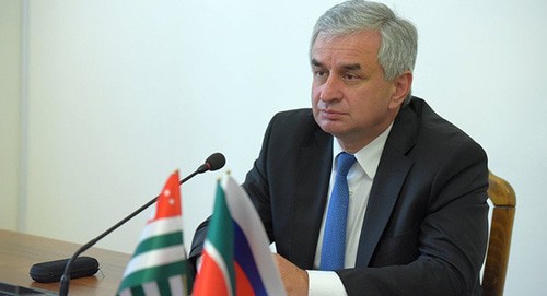 Рауль Хаджимба Фото: © Sputnik. Томас Тхайцук http://sputnik-abkhazia.ru/Abkhazia/20160710/1019051743.html Рауль Хаджимба Фото: © Sputnik. Томас Тхайцук http://sputnik-abkhazia.ru/Abkhazia/20160710/1019051743.html