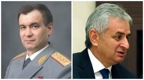 Заместитель секретаря российского Совета безопасности Рашид Нургалиев (слева, фото пресс-службы Совбеза, http://www.scrf.gov.ru) и президент Абхазии Рауль Хаджимба (Фото: REUTERS/Sergei Ilnitsky/Pool) Заместитель секретаря российского Совета безопасности Рашид Нургалиев (слева, фото пресс-службы Совбеза, http://www.scrf.gov.ru) и президент Абхазии Рауль Хаджимба (Фото: REUTERS/Sergei Ilnitsky/Pool)