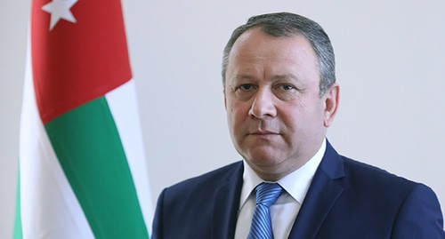 Аслан Барциц. Фото: администрация президента Республики Абхазия https://presidentofabkhazia.org/vize_president/aslan-bartsits.php Аслан Барциц. Фото: администрация президента Республики Абхазия https://presidentofabkhazia.org/vize_president/aslan-bartsits.php