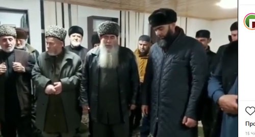Обращение жителей поселка Гикало к Рамзану Кадырову. Скриншот публикации на странице ЧГТРК "Грозный" в Instagram https://www.instagram.com/p/B7wPOW6CLb5/ Обращение жителей поселка Гикало к Рамзану Кадырову. Скриншот публикации на странице ЧГТРК "Грозный" в Instagram https://www.instagram.com/p/B7wPOW6CLb5/