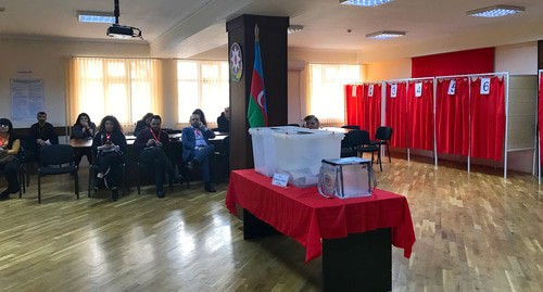 Избирательный участок в Азербайджане. 10.02.20 Фото Фаика Меджида для "Кавказского узла" Избирательный участок в Азербайджане. 10.02.20 Фото Фаика Меджида для "Кавказского узла"