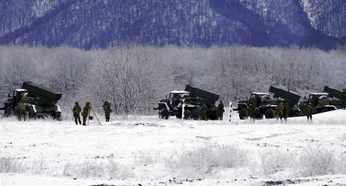 военные учения с привлечением беспилотников и армейской авиации 18.02.2020. Фото пресс-службы Министерства обороны РФ https://structure.mil.ru/structure/okruga/south/news/more.htm?id=12276305@egNews военные учения с привлечением беспилотников и армейской авиации 18.02.2020. Фото пресс-службы Министерства обороны РФ https://structure.mil.ru/structure/okruga/south/news/more.htm?id=12276305@egNews