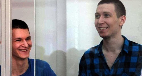 Мордасов и Сидоров в "клетке" суда. Фото: Надежды Сидоровой для "Кавказского узла" Мордасов и Сидоров в "клетке" суда. Фото: Надежды Сидоровой для "Кавказского узла"